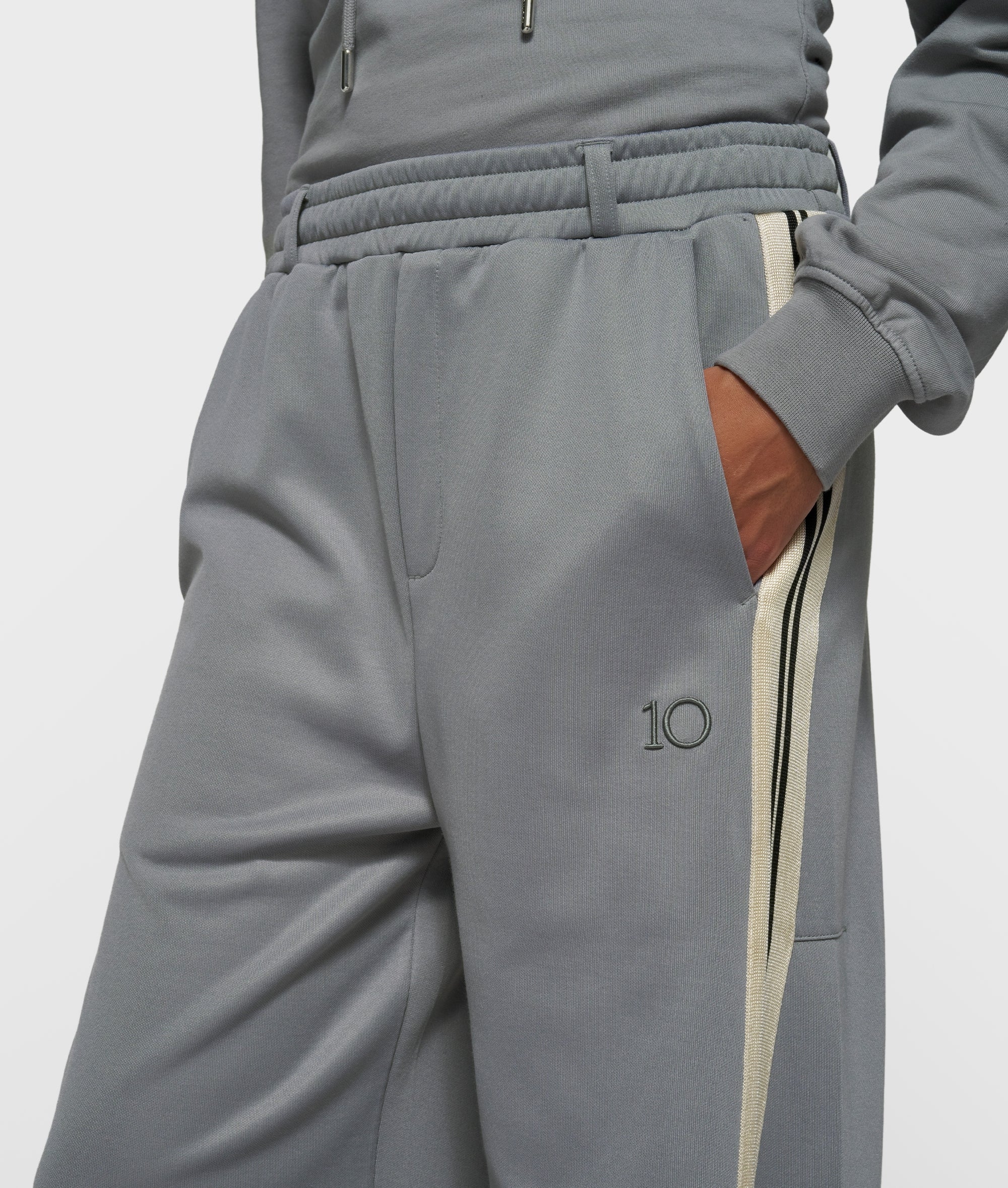 barrel track pants | light graphite - Image 4