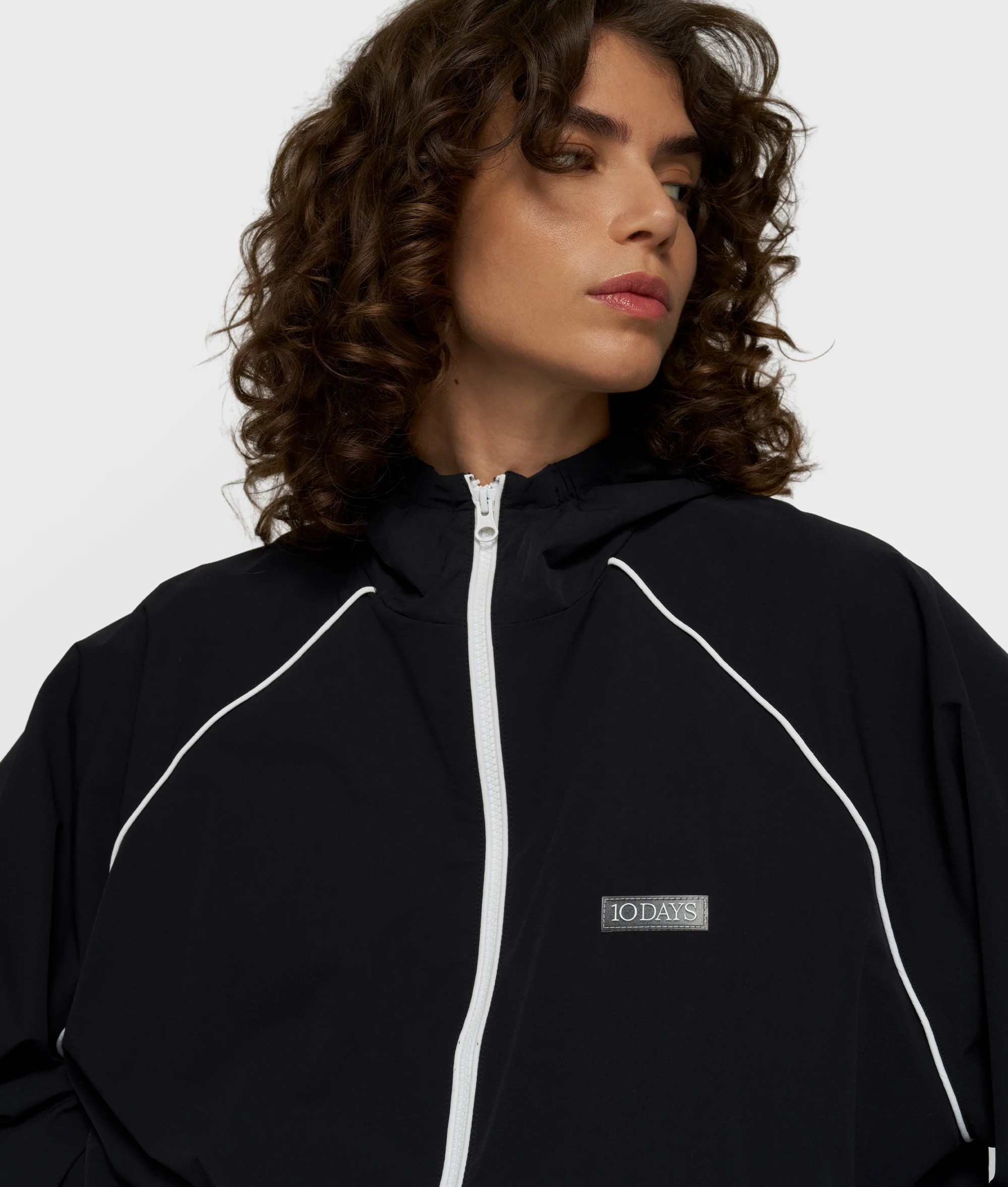 hooded travel jacket | black - Image 2