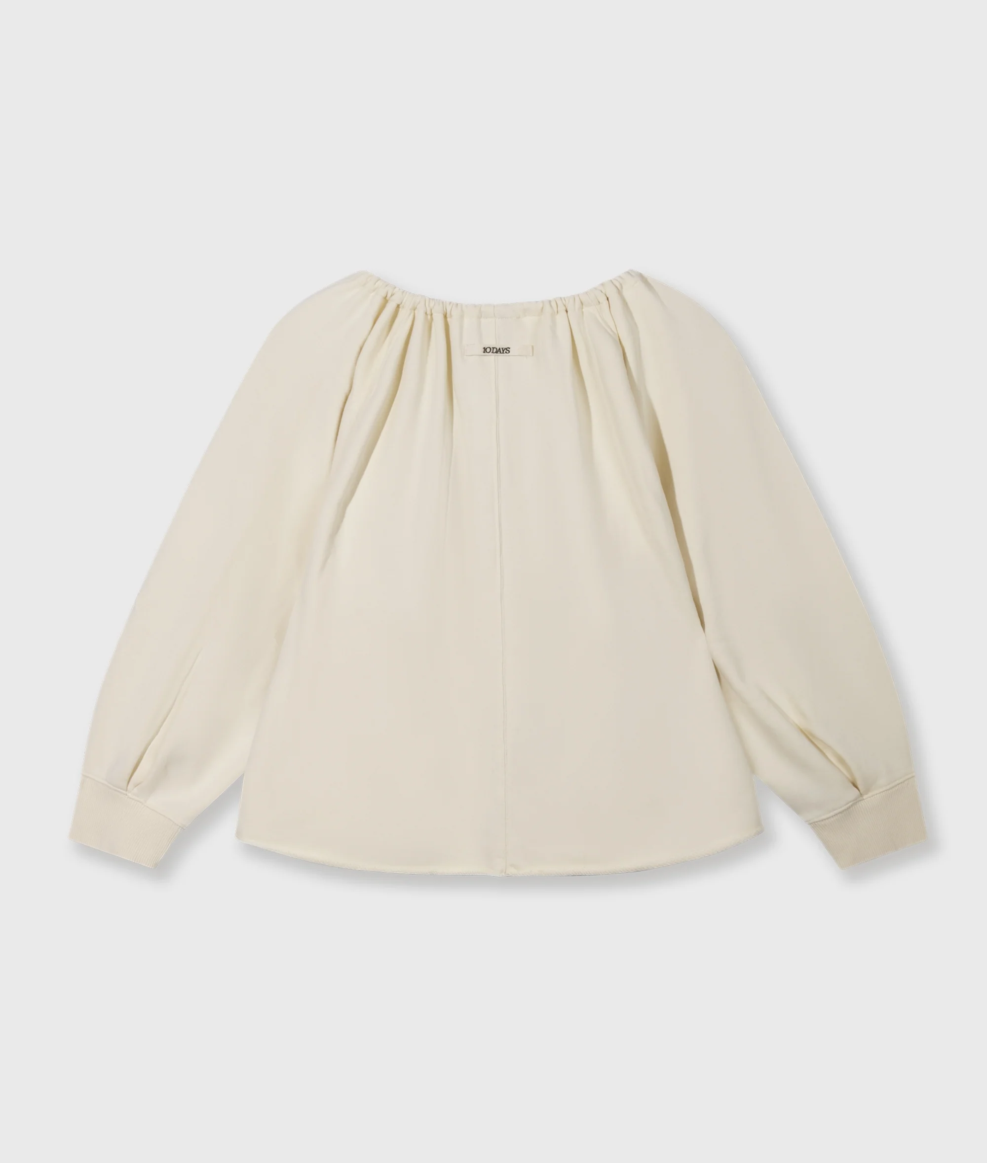 LA sweater gathering | soft vanilla - Image 7