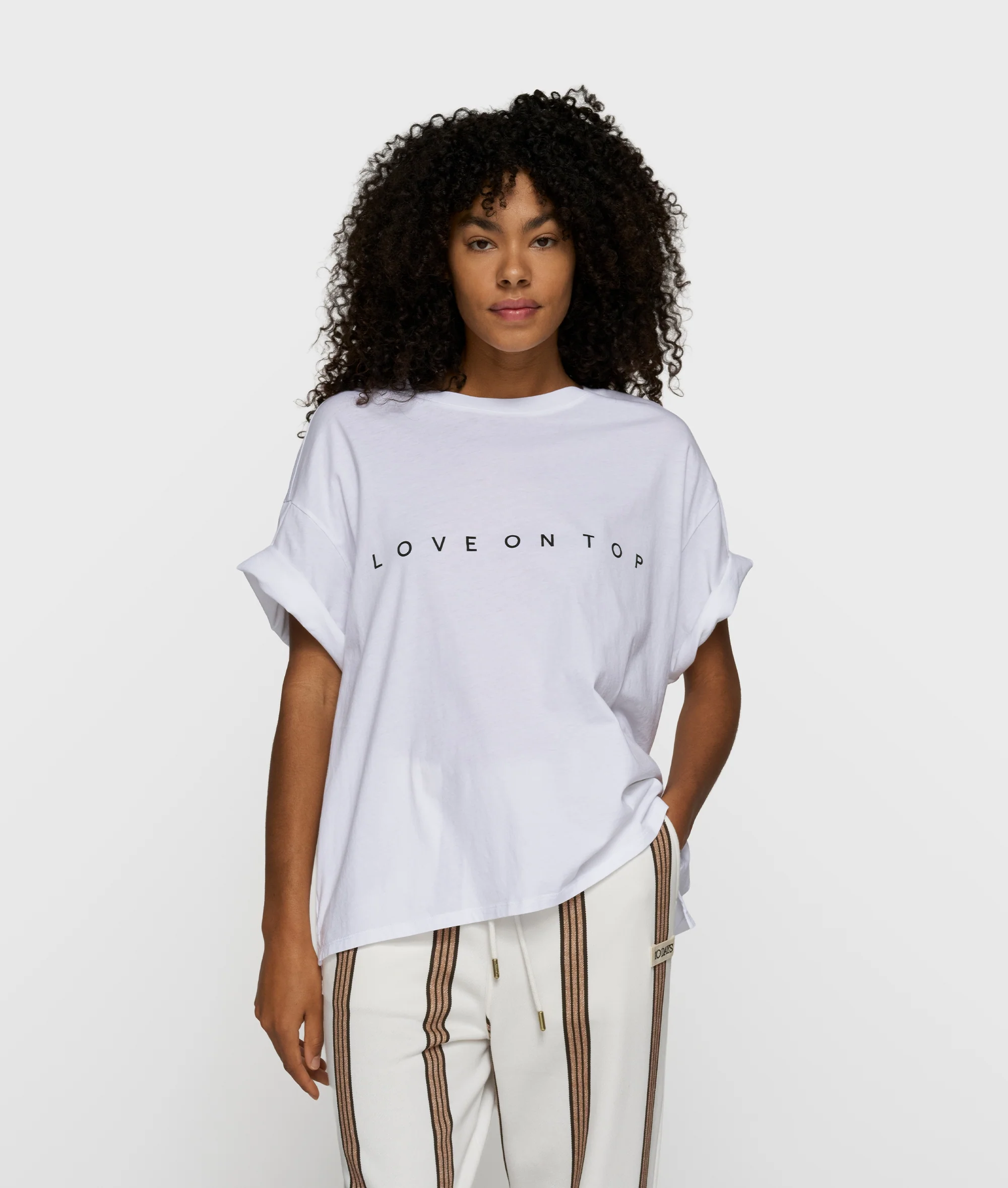 love tee | white - Image 5