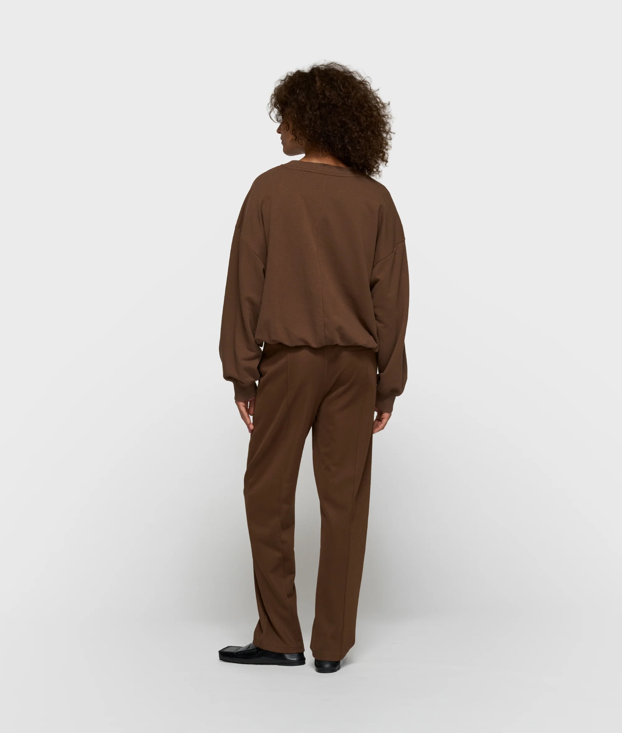 pleated sweater 10DAYS | dark truffle - Image 4