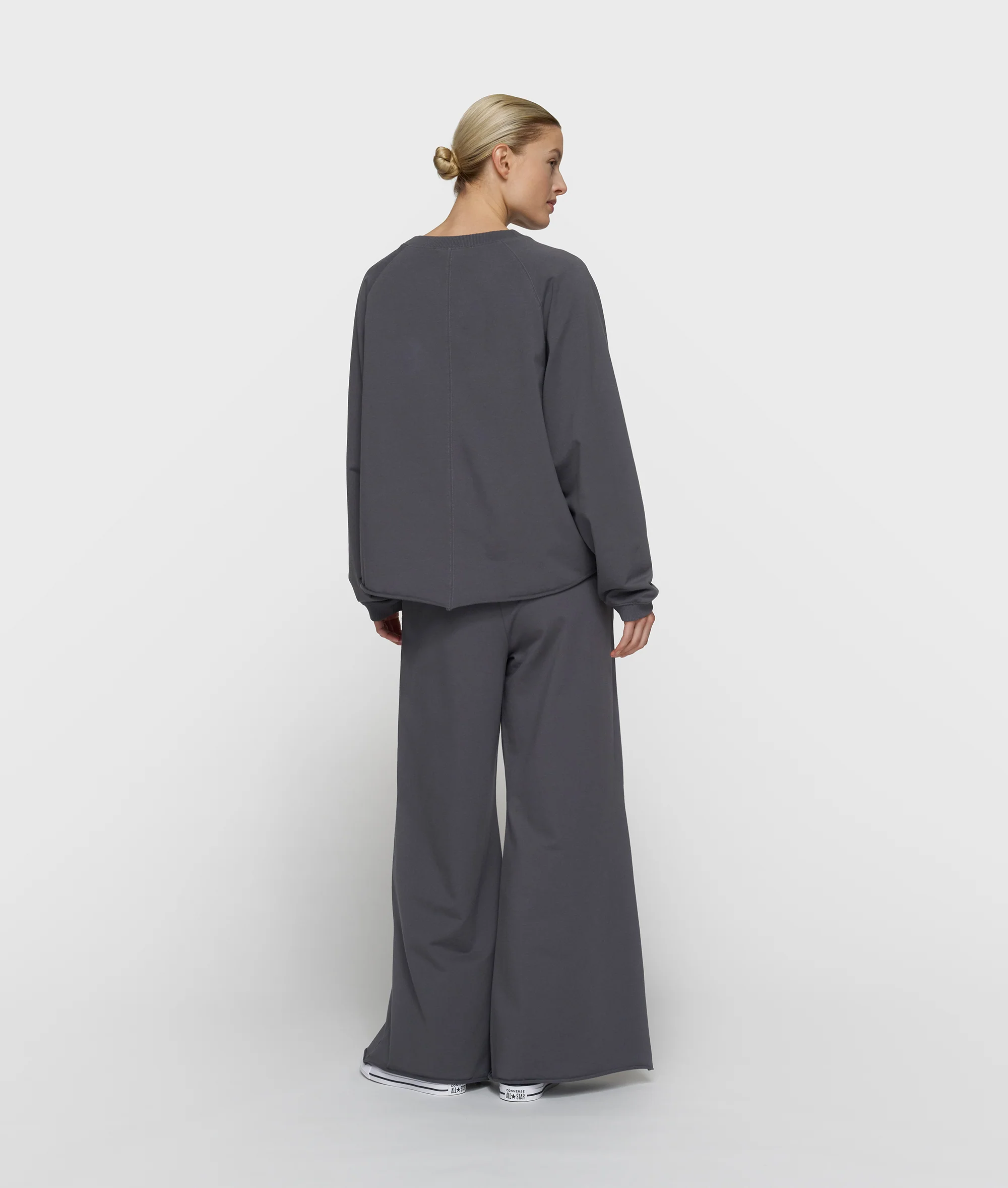 silent chique wide jogger | steel blue - Image 3