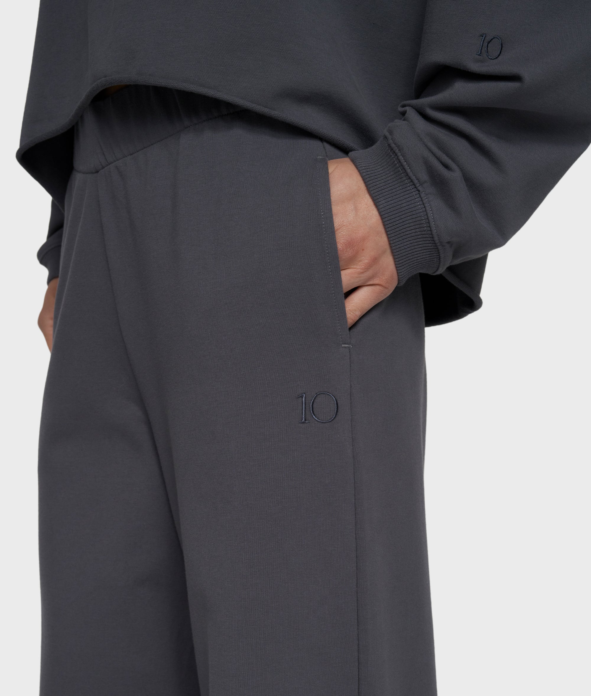 silent chique wide jogger | steel blue - Image 4