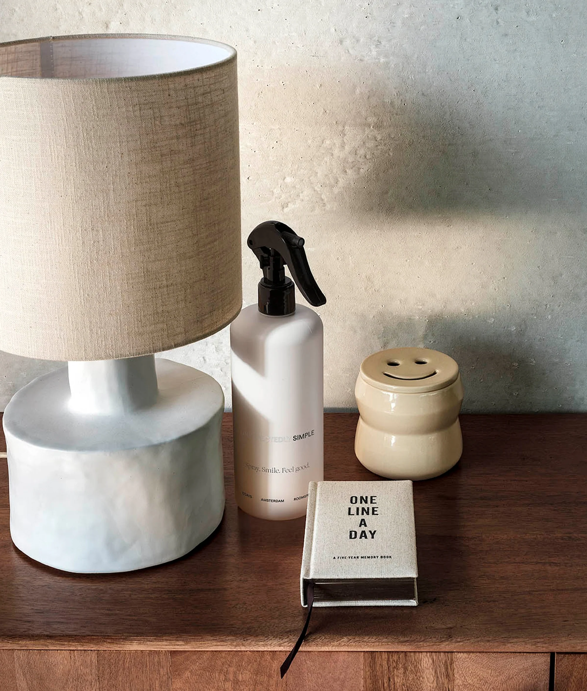 simple room spray 500ml | multicolor - Image 2
