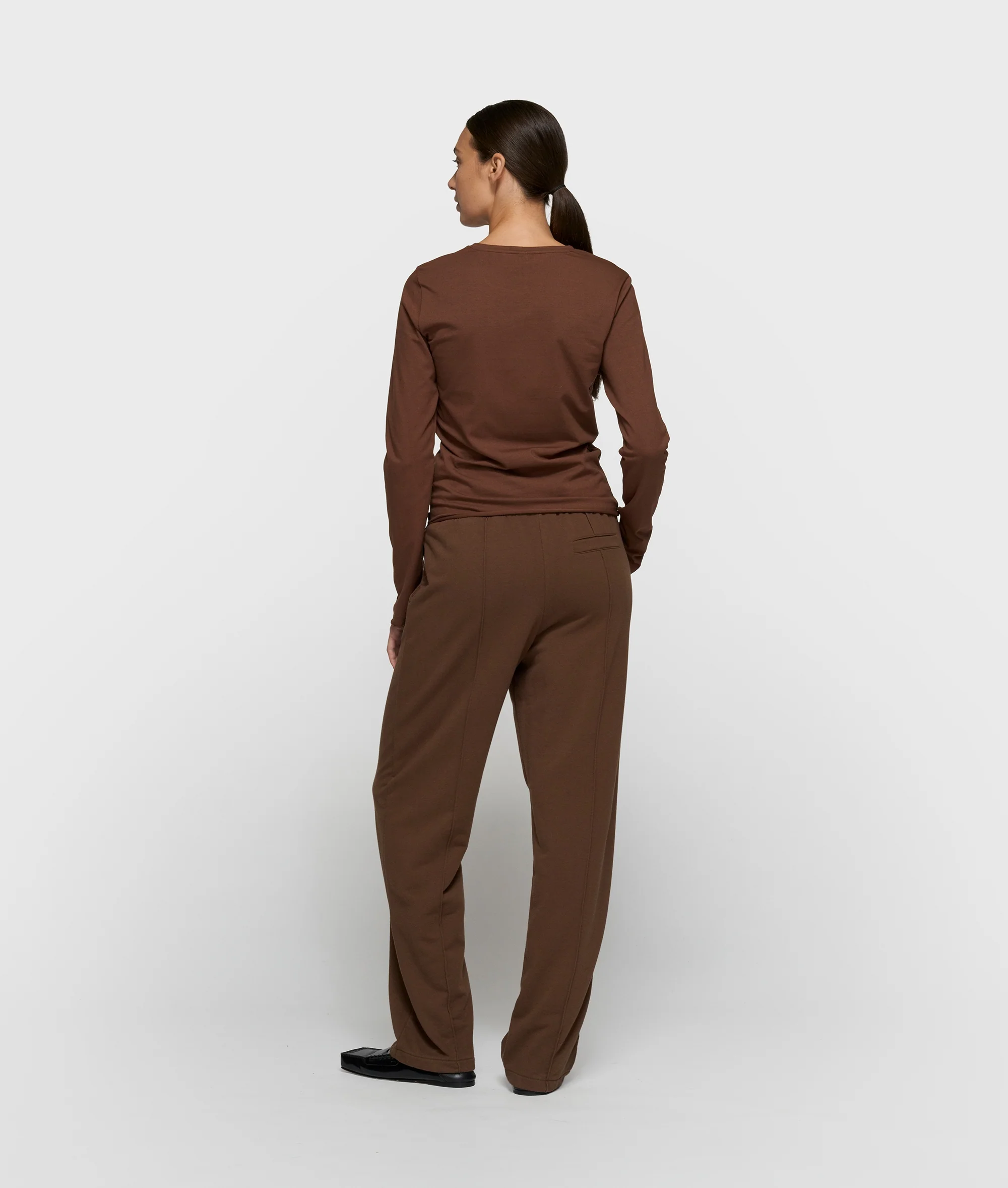 slim long sleeve tee | dark truffle - Image 4