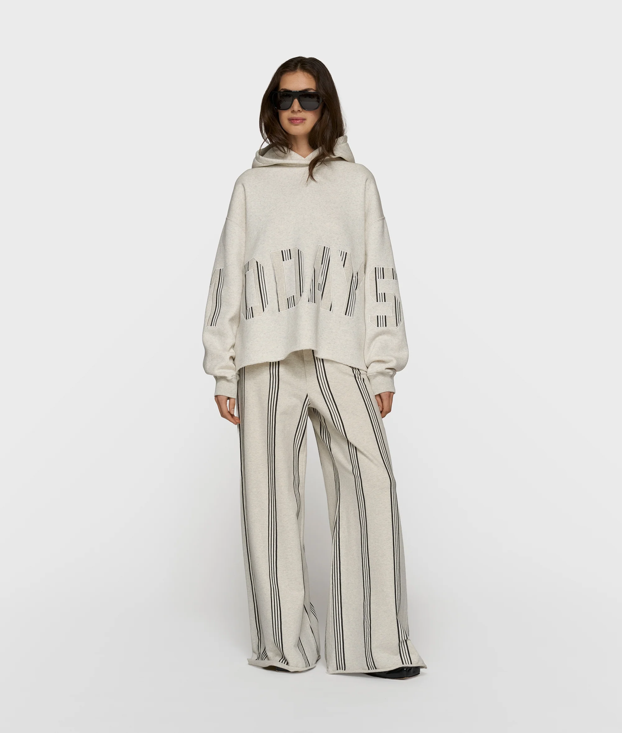 statement hoodie 10DAYS | soft white melee - Image 3
