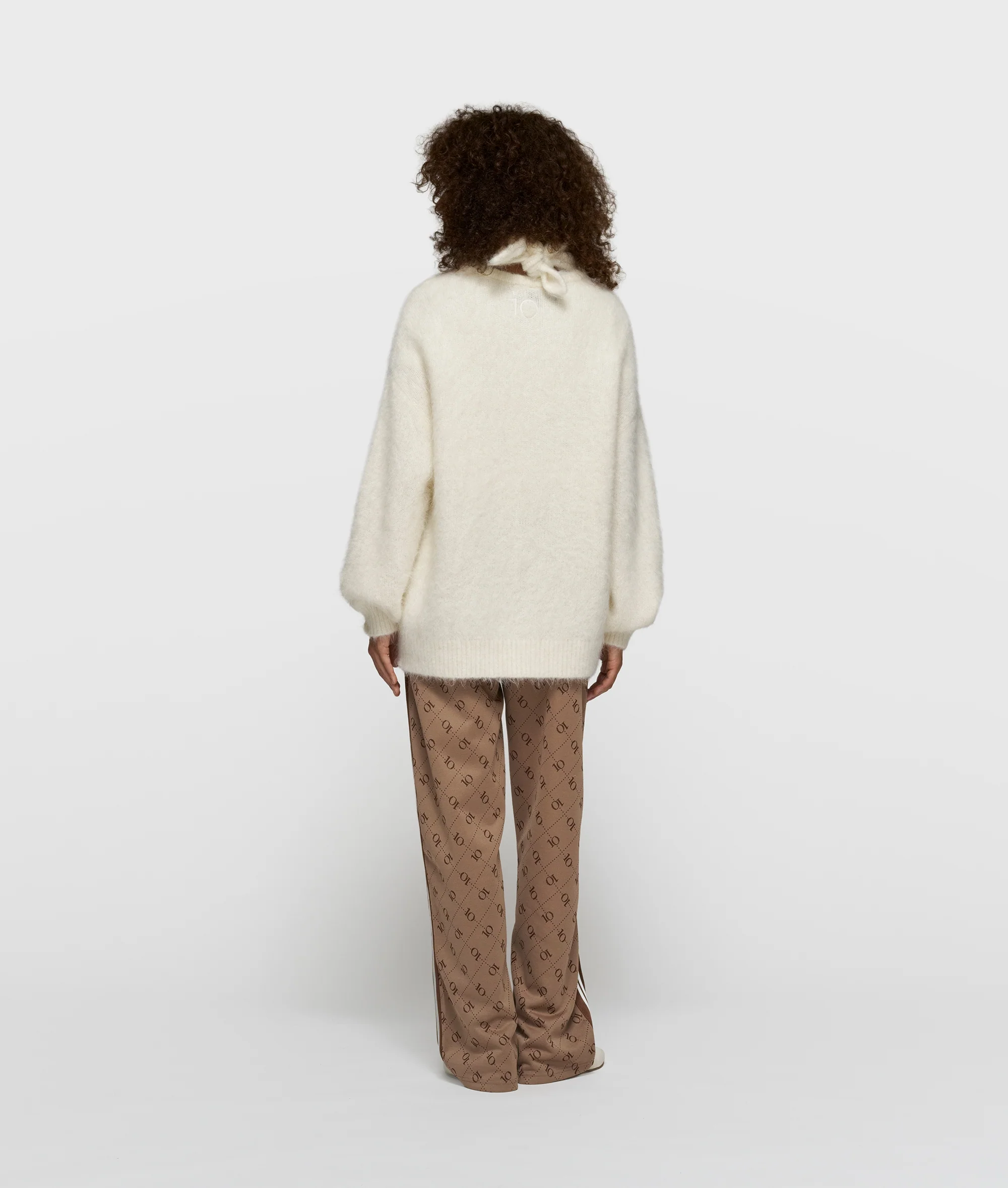statement knit sweater | ecru - Image 4