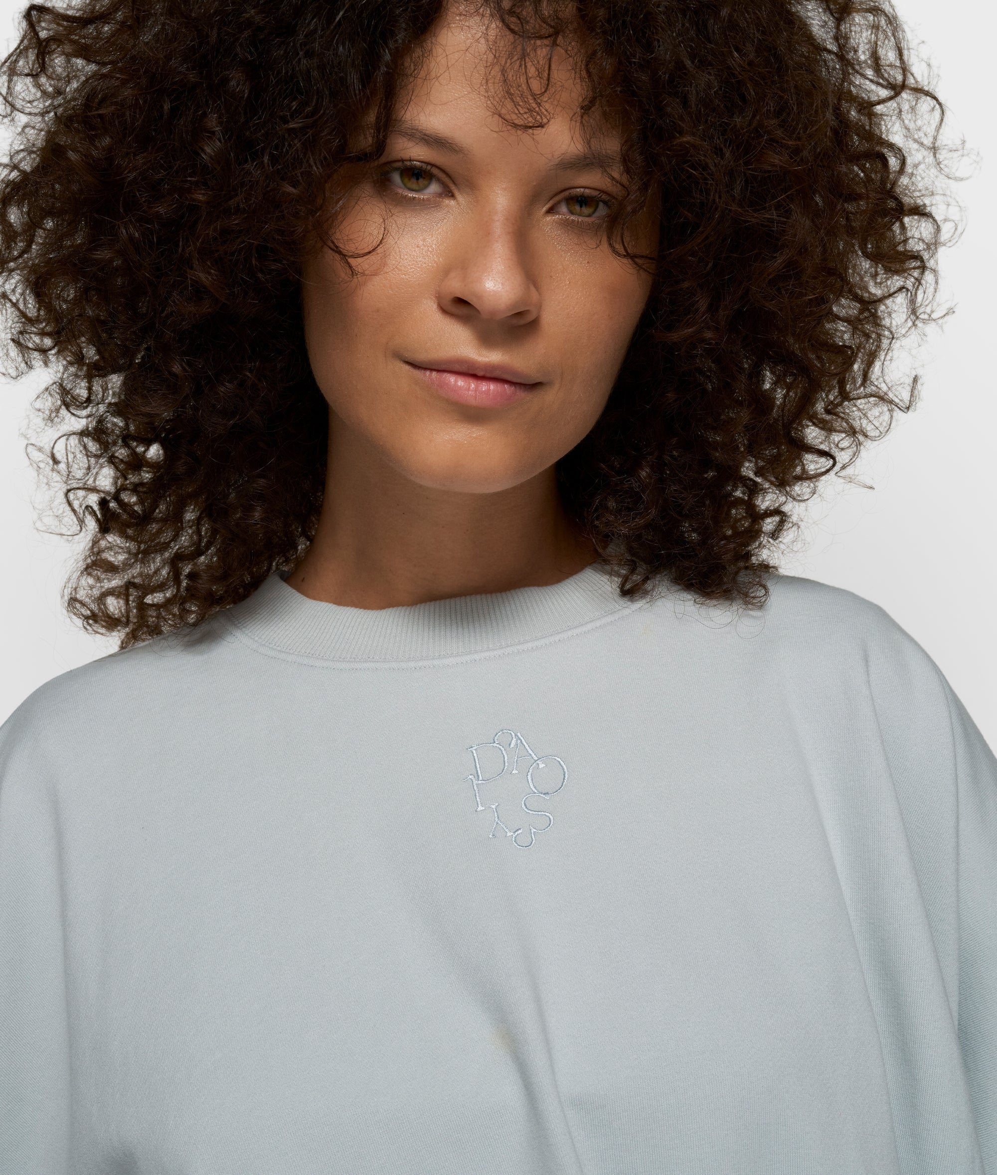 sweater pleat | clean blue - Image 5