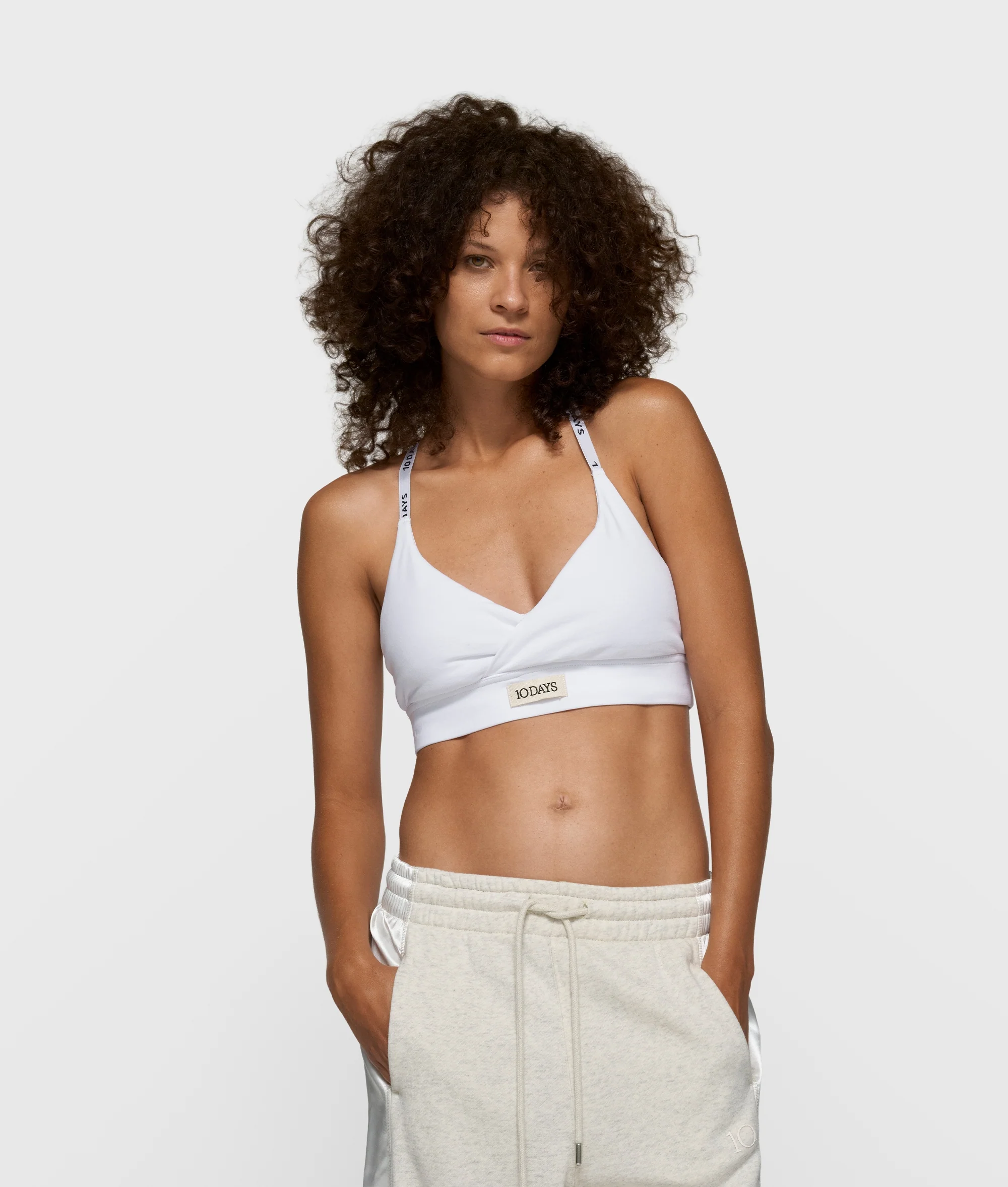 the bar-bra | white - Image 3