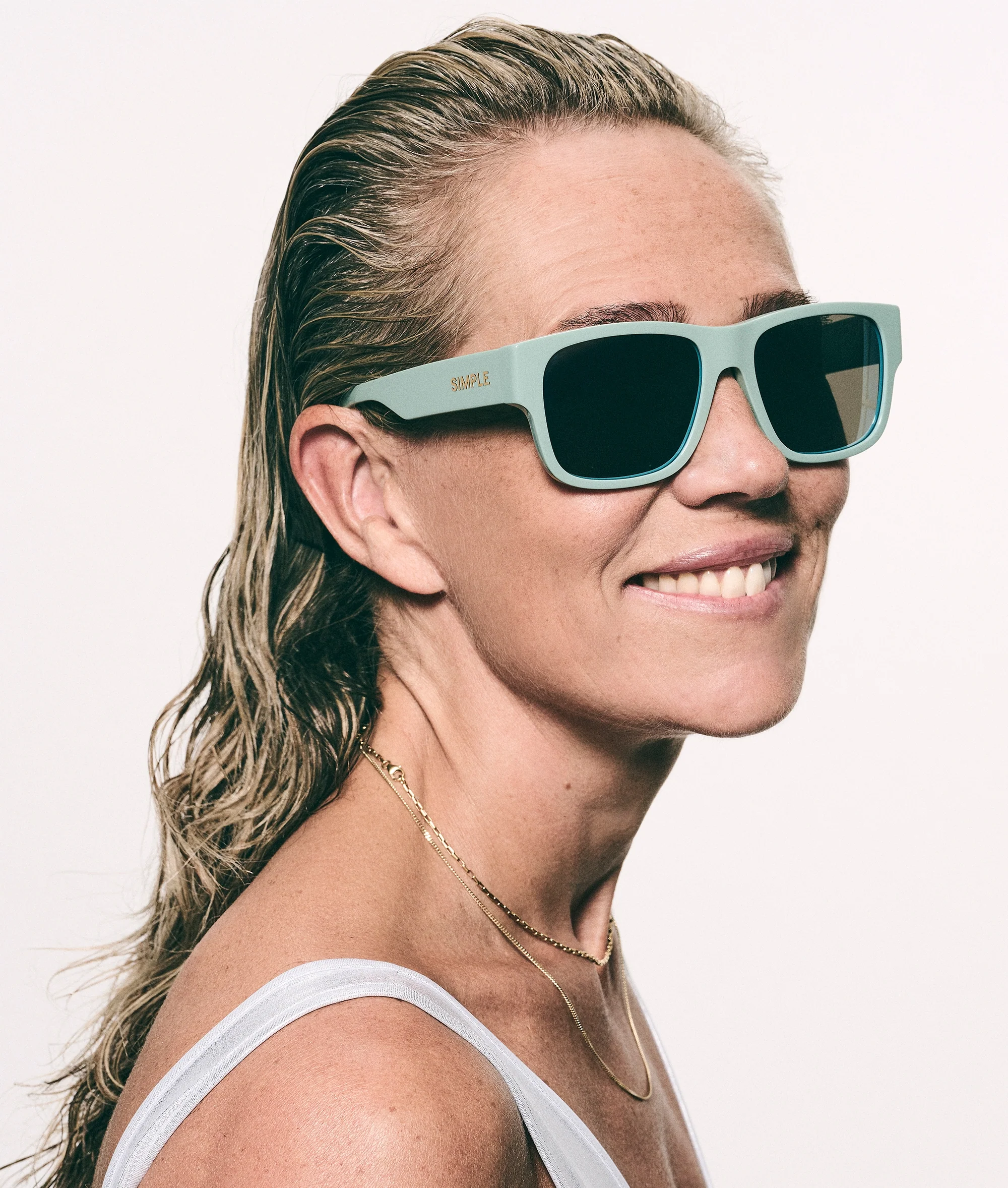 the essential sunglasses | blue haze - Image 6