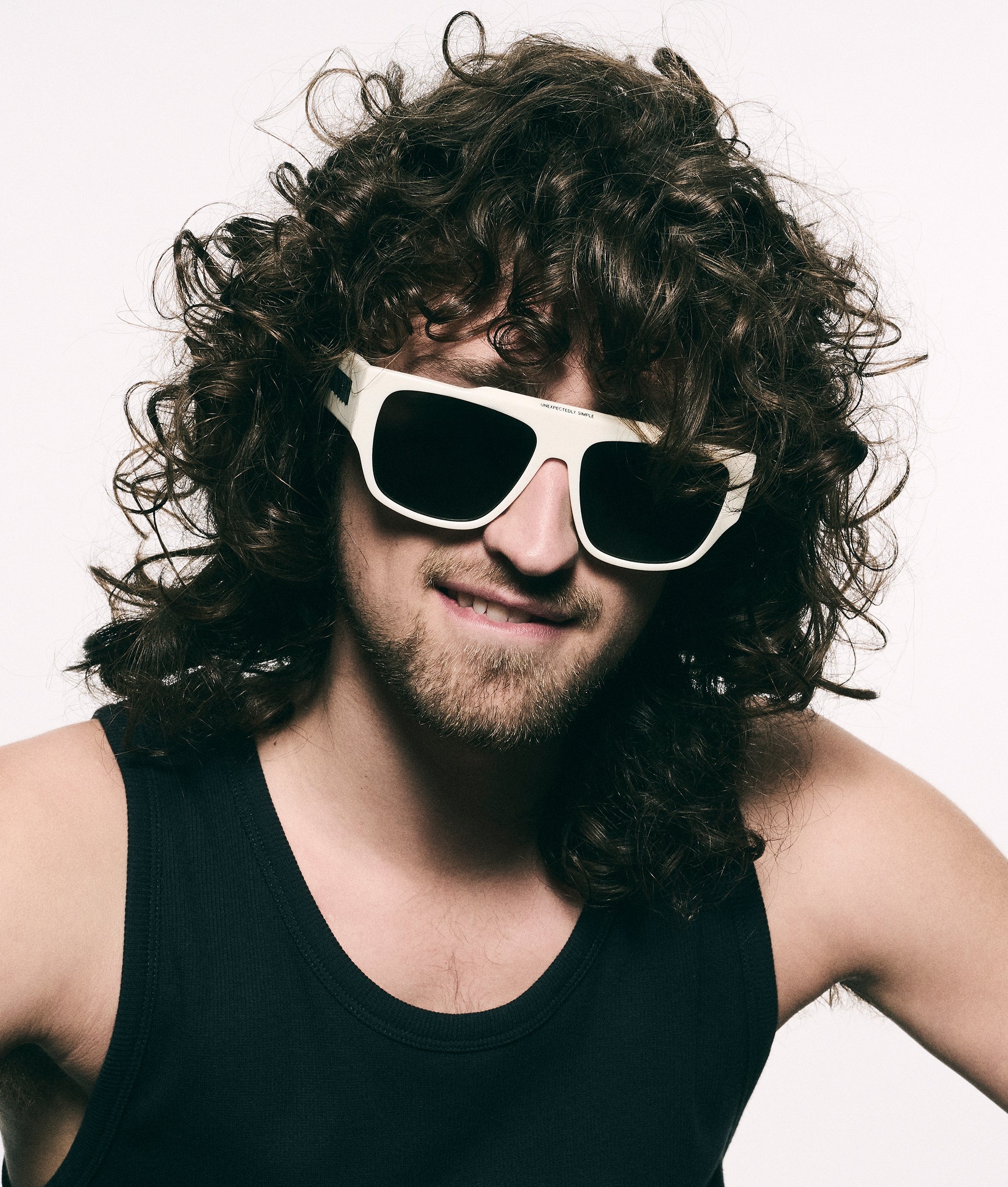 the iconic sunglasses | ecru - Image 5