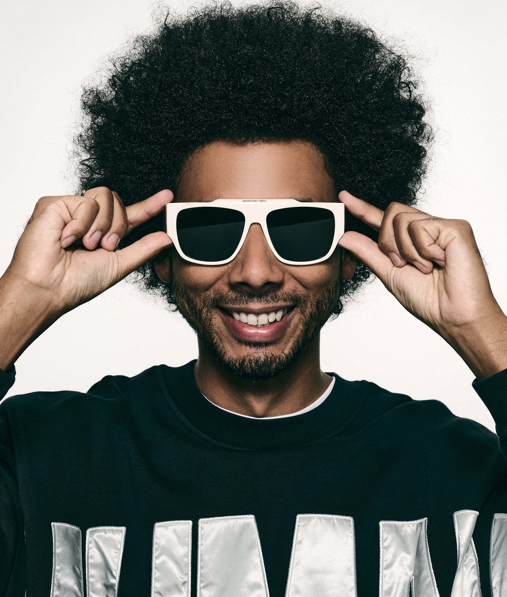 the iconic sunglasses | ecru - Image 6