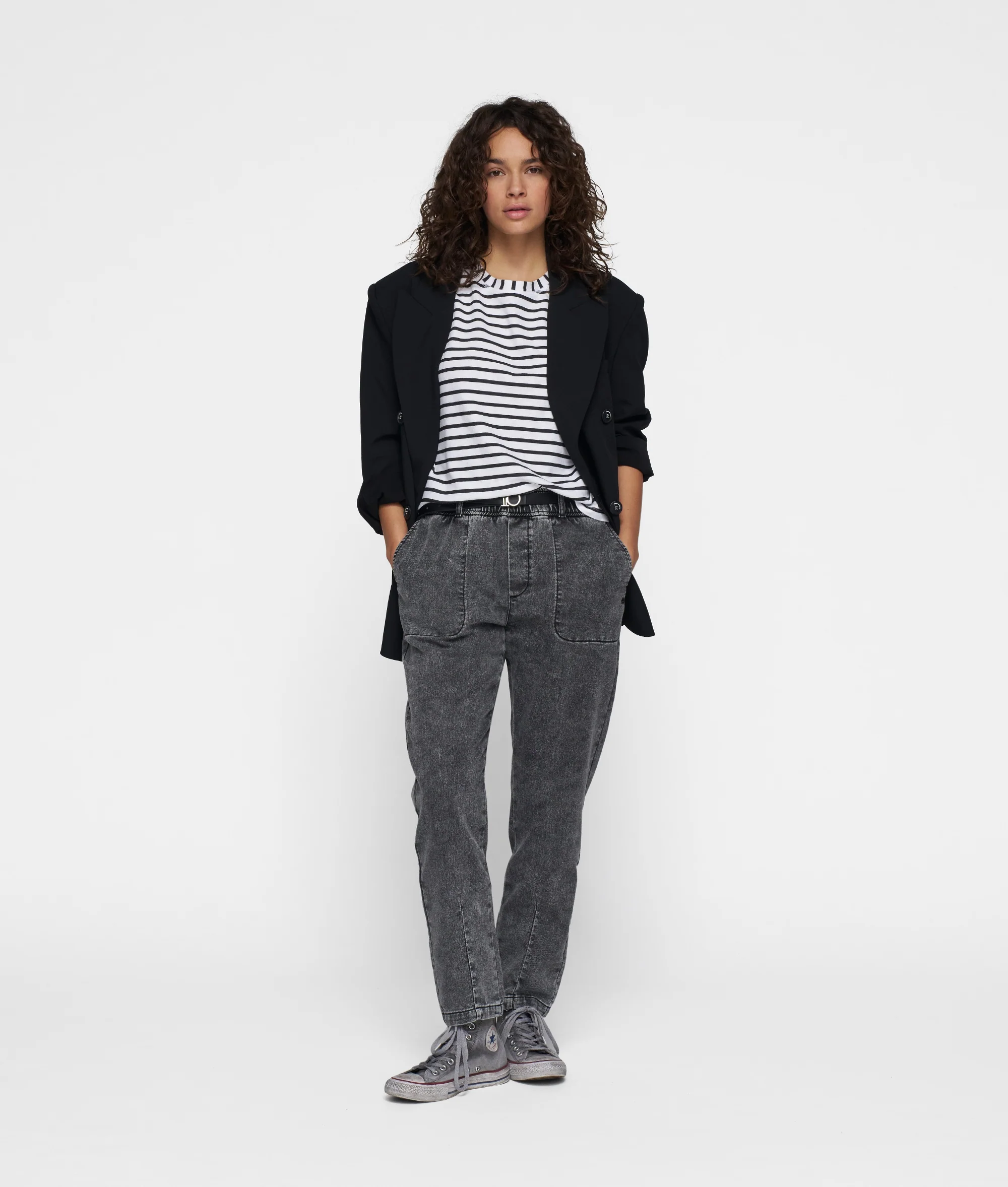 THE PETITE TEE STRIPES | white/black - Image 5