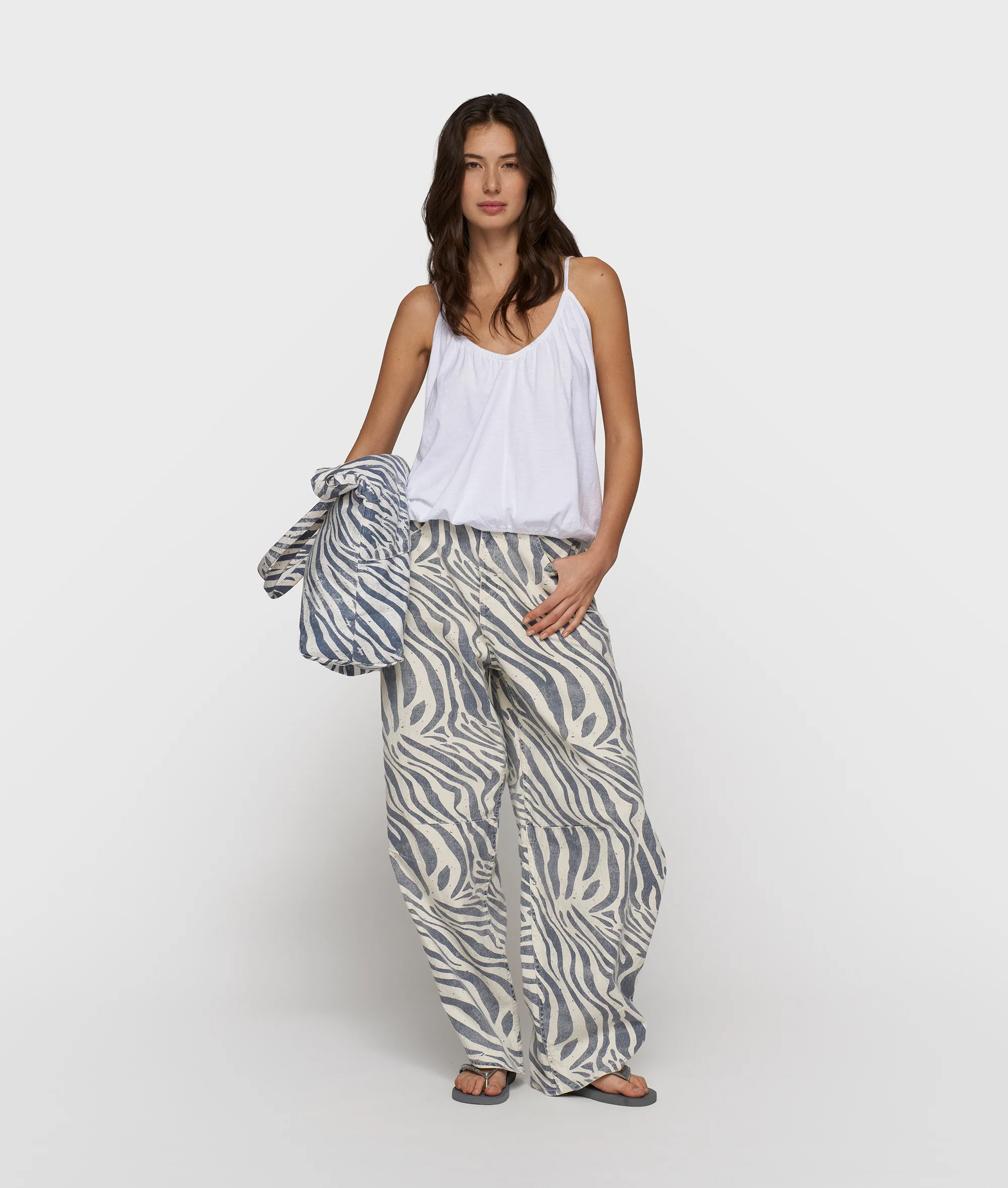 top gathered neck | white - Image 3