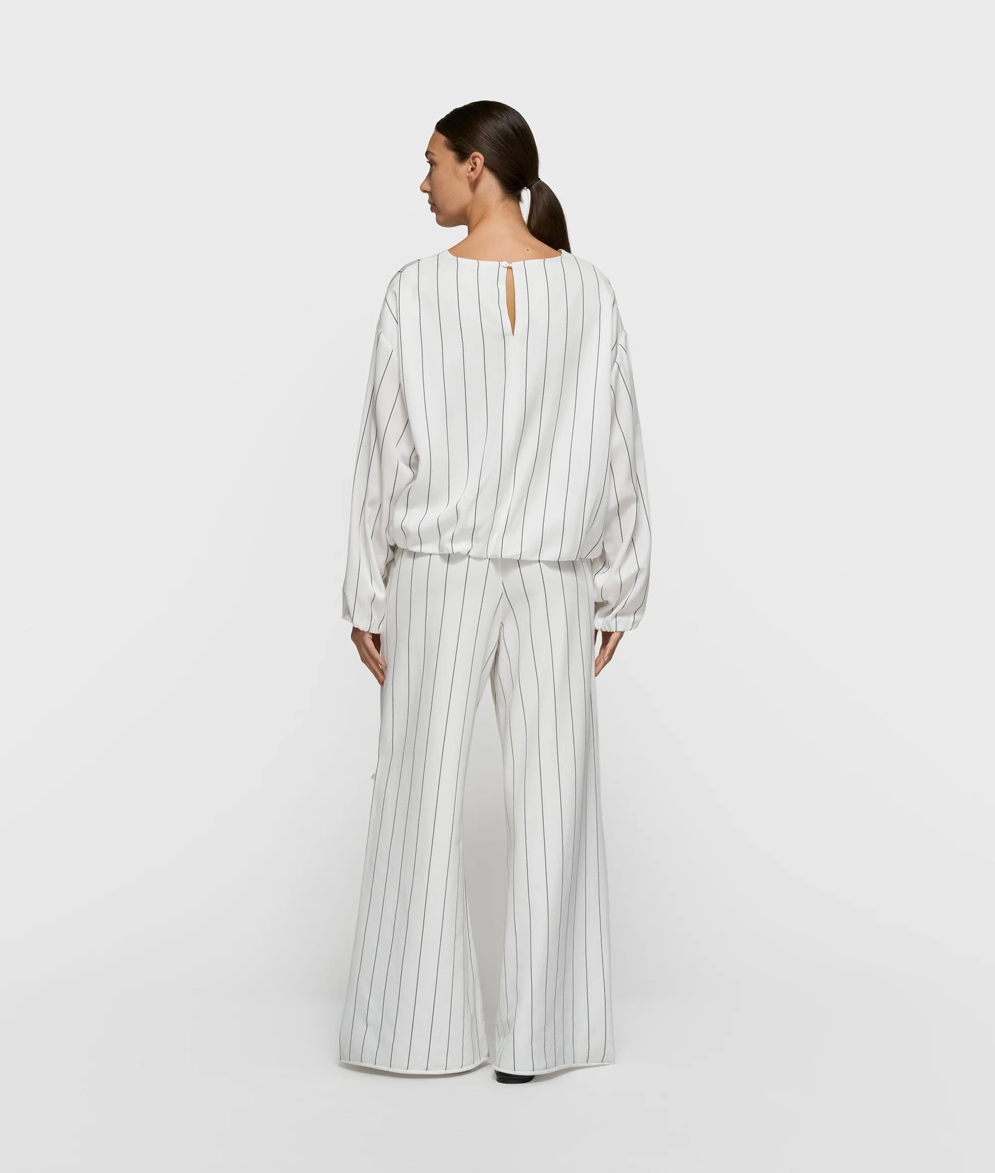 wide jogger pinstripe | ecru - Image 3